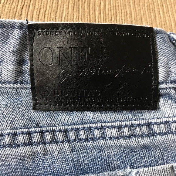 One Teaspoon Bonita Jean Shorts in Rocky Sz 25 - Picture 4 of 5